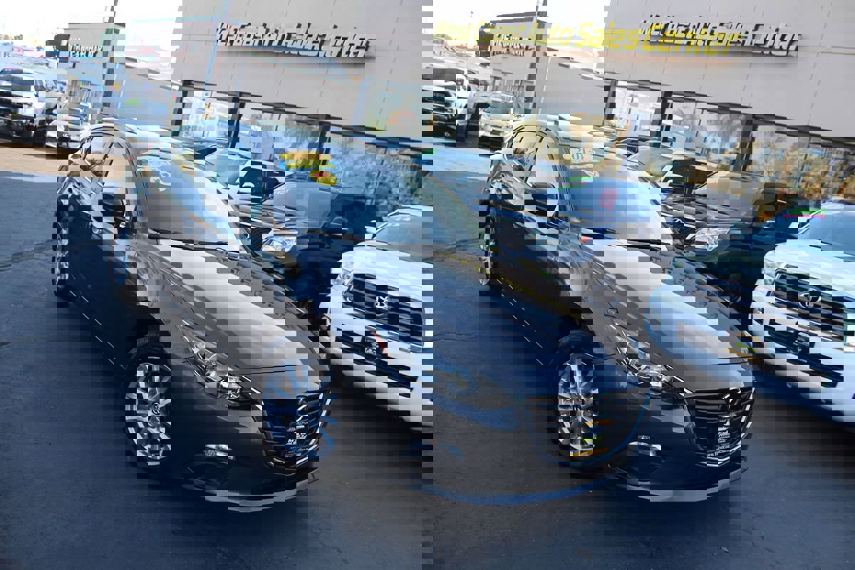 Used 2014 MAZDA MAZDA3 i Grand Touring image 34