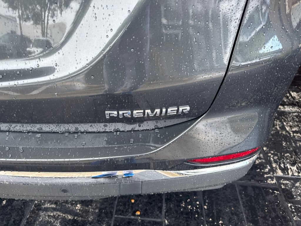 Used 2020 Chevrolet Equinox Premier FWD image 14