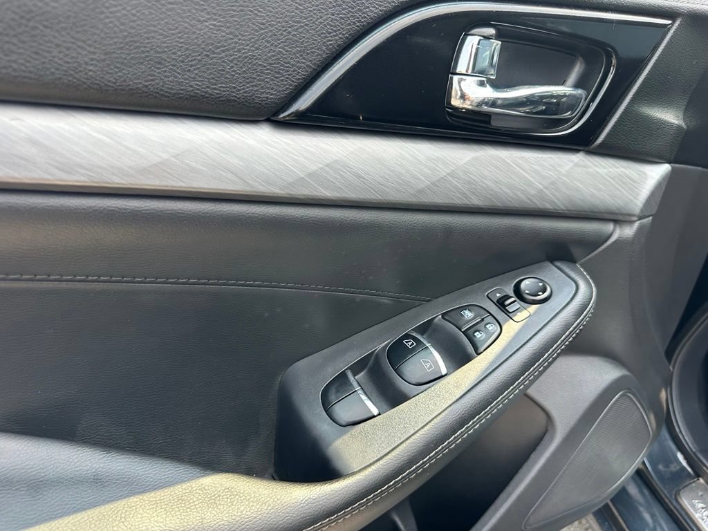Used 2016 Nissan Maxima 3.5 SV FWD image 12