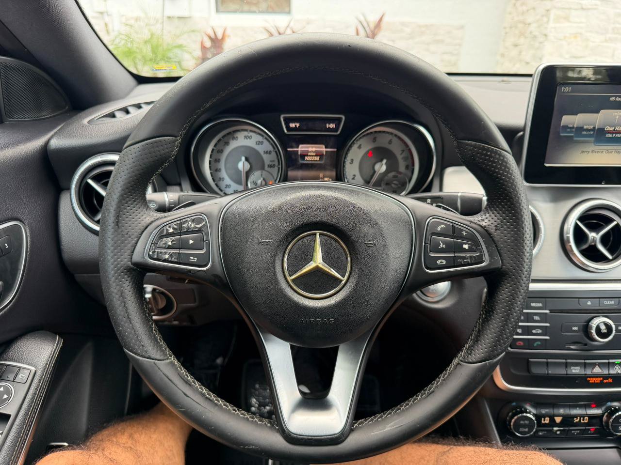 Used 2016 Mercedes-Benz CLA 250 image 24