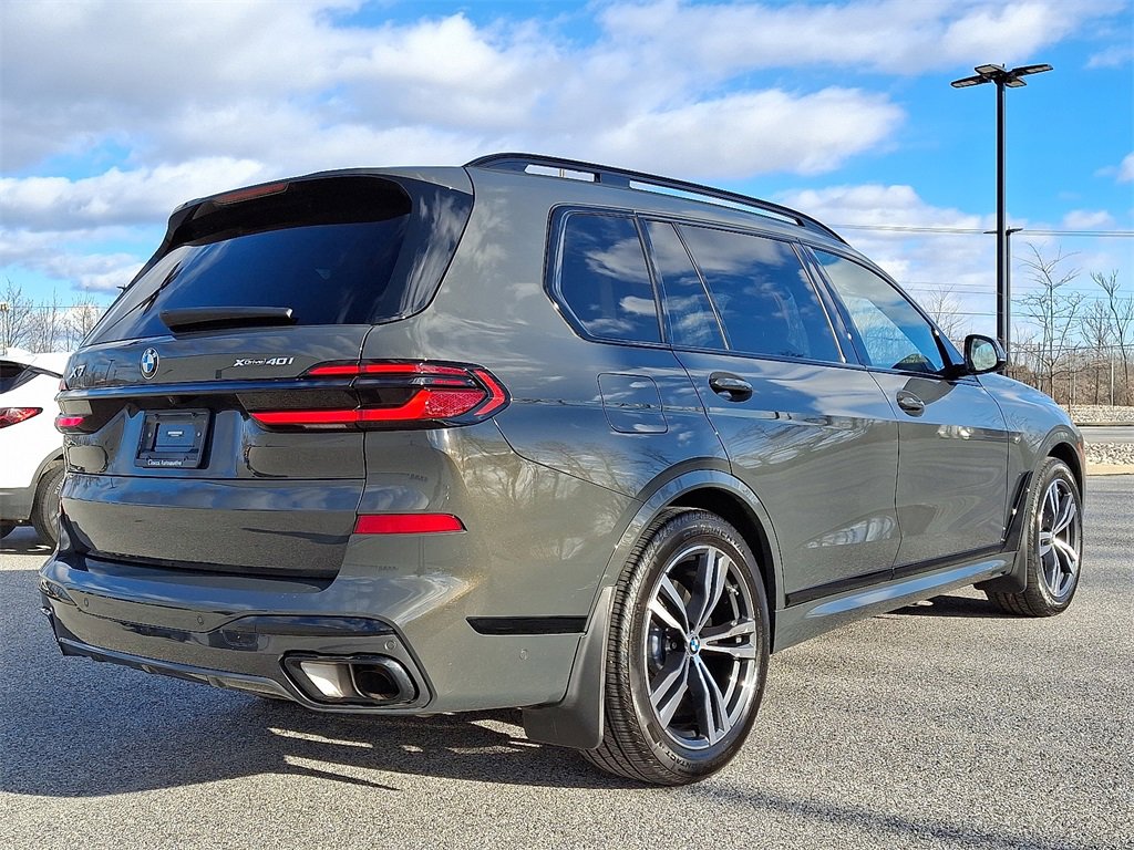 Certified 2024 BMW X7 xDrive40i w/ Executive Package image 9