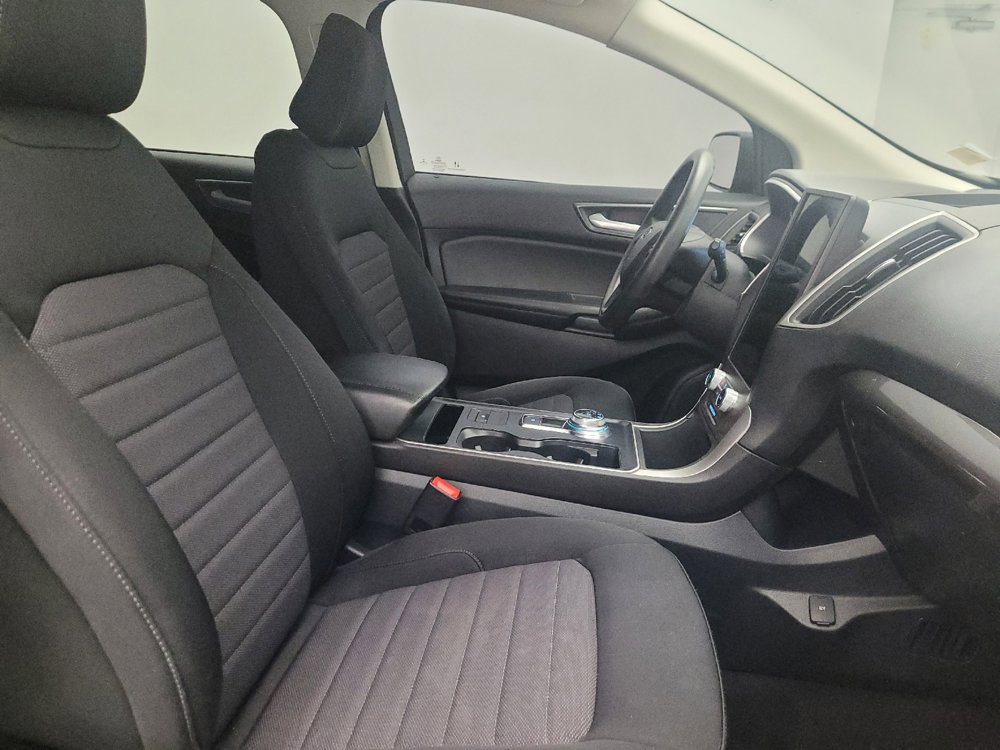 Used 2021 Ford Edge SE FWD image 21