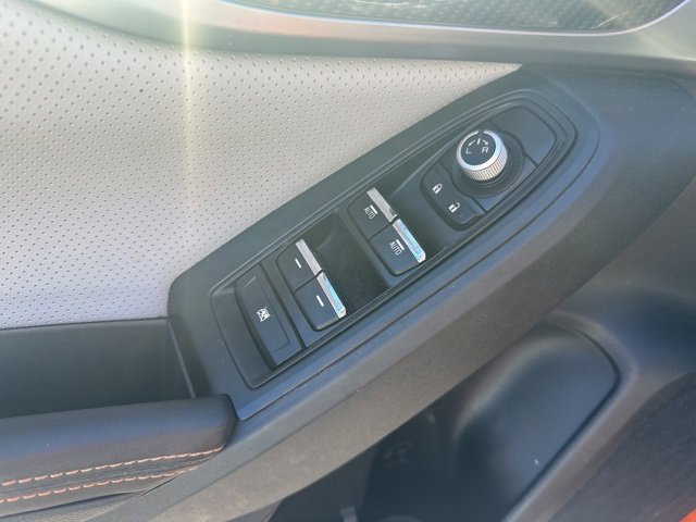 Used 2019 Subaru Crosstrek 2.0i Limited w/ Moonroof Package w/Navigation image 12