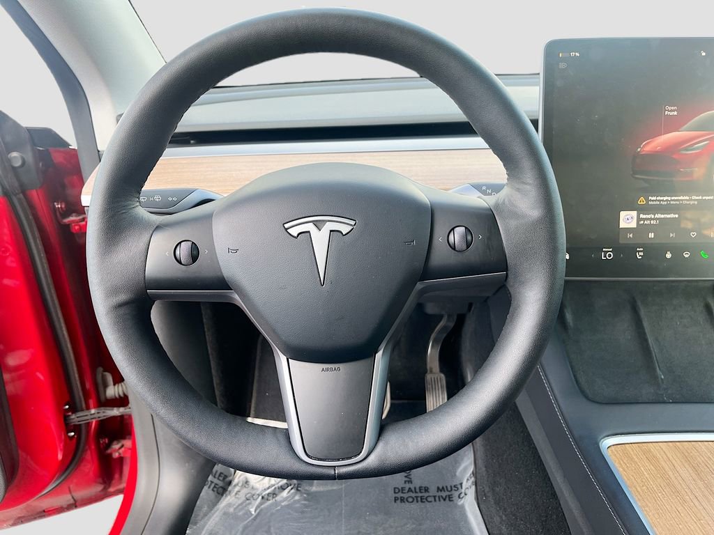 Used 2022 Tesla Model Y Long Range AWD/4WD image 10