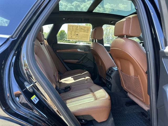 Used 2021 Audi Q5 2.0T Premium w/ Convenience Package image 27