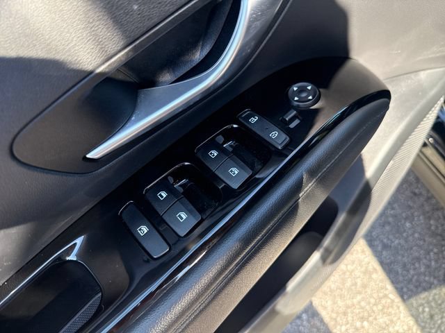 Used 2022 Hyundai Tucson Limited AWD/4WD image 11