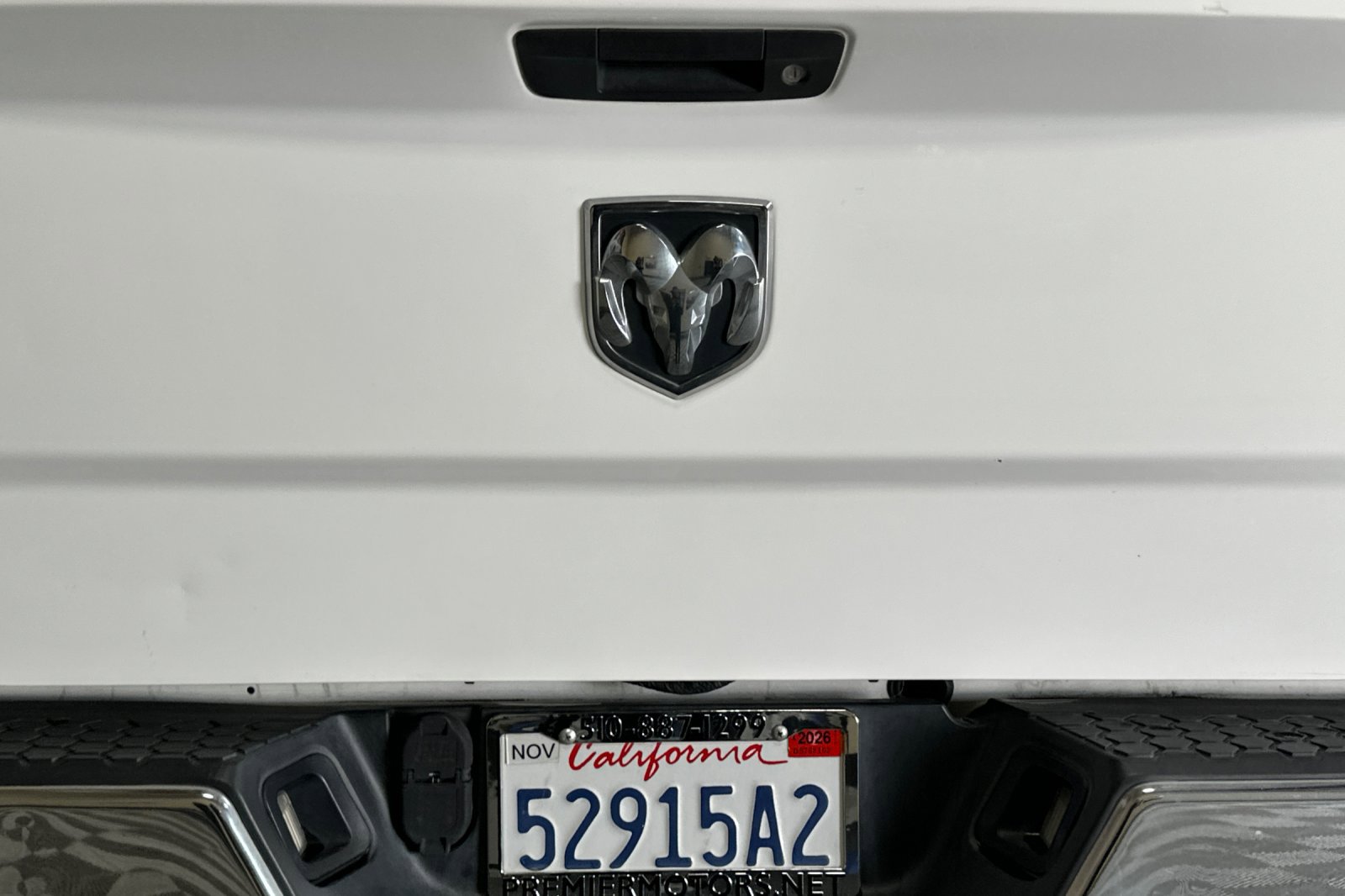 Used 2017 RAM 1500 Classic SLT image 43