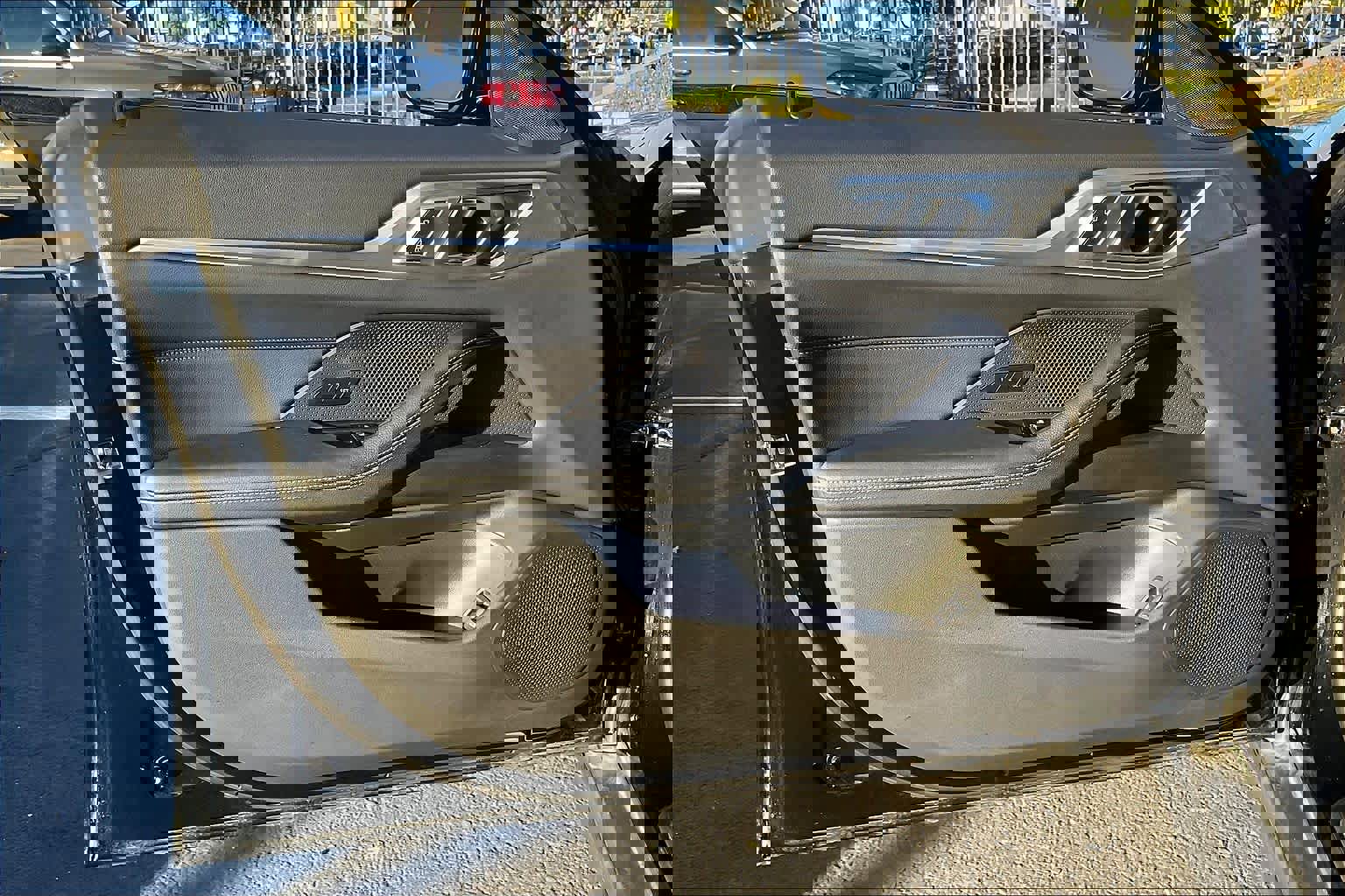 Used 2023 BMW i4 eDrive35 w/ Premium Package image 26