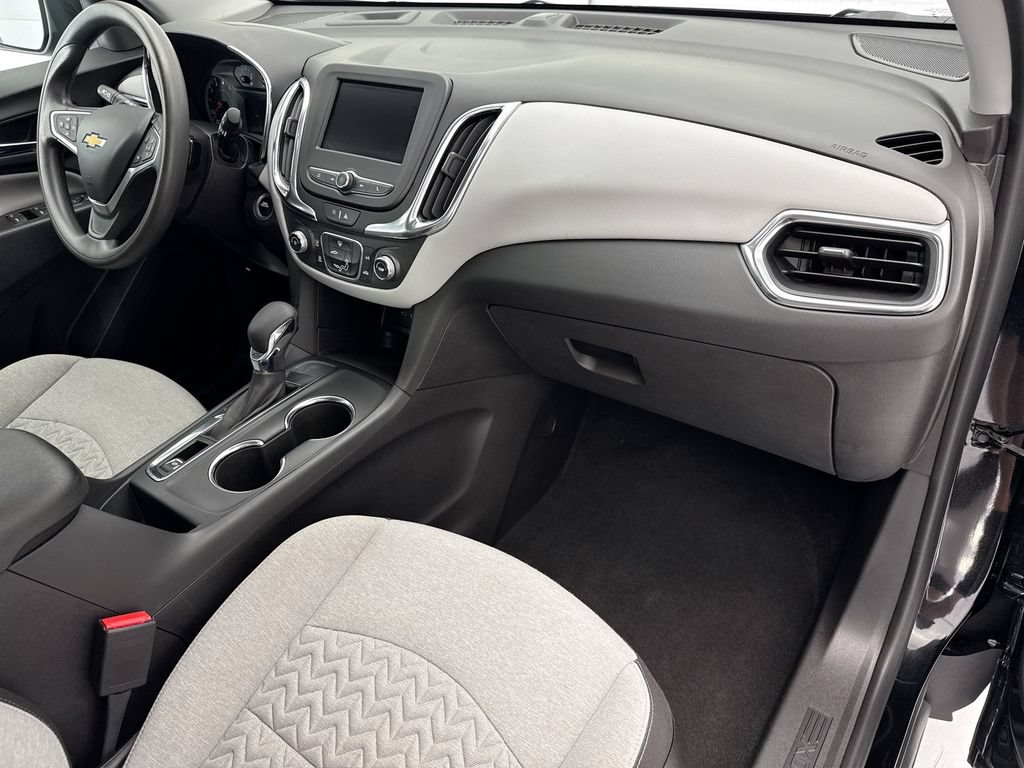 Used 2023 Chevrolet Equinox LS FWD image 15