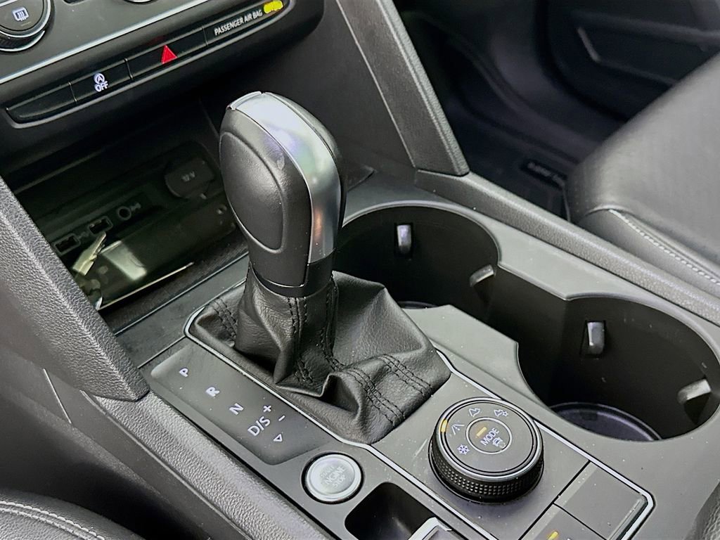 Used 2021 Volkswagen Atlas SE w/ Panoramic Sunroof Package image 17