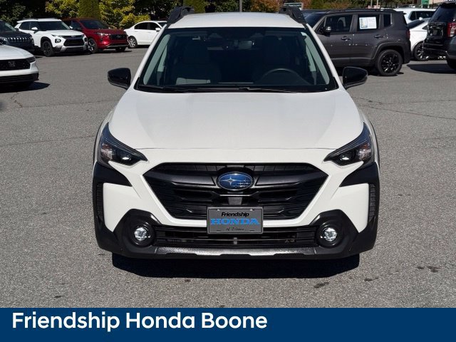 Used 2024 Subaru Outback Premium AWD/4WD image 2
