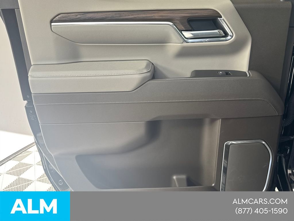 Used 2025 GMC Sierra 1500 SLT w/ SLT Premium Package image 25