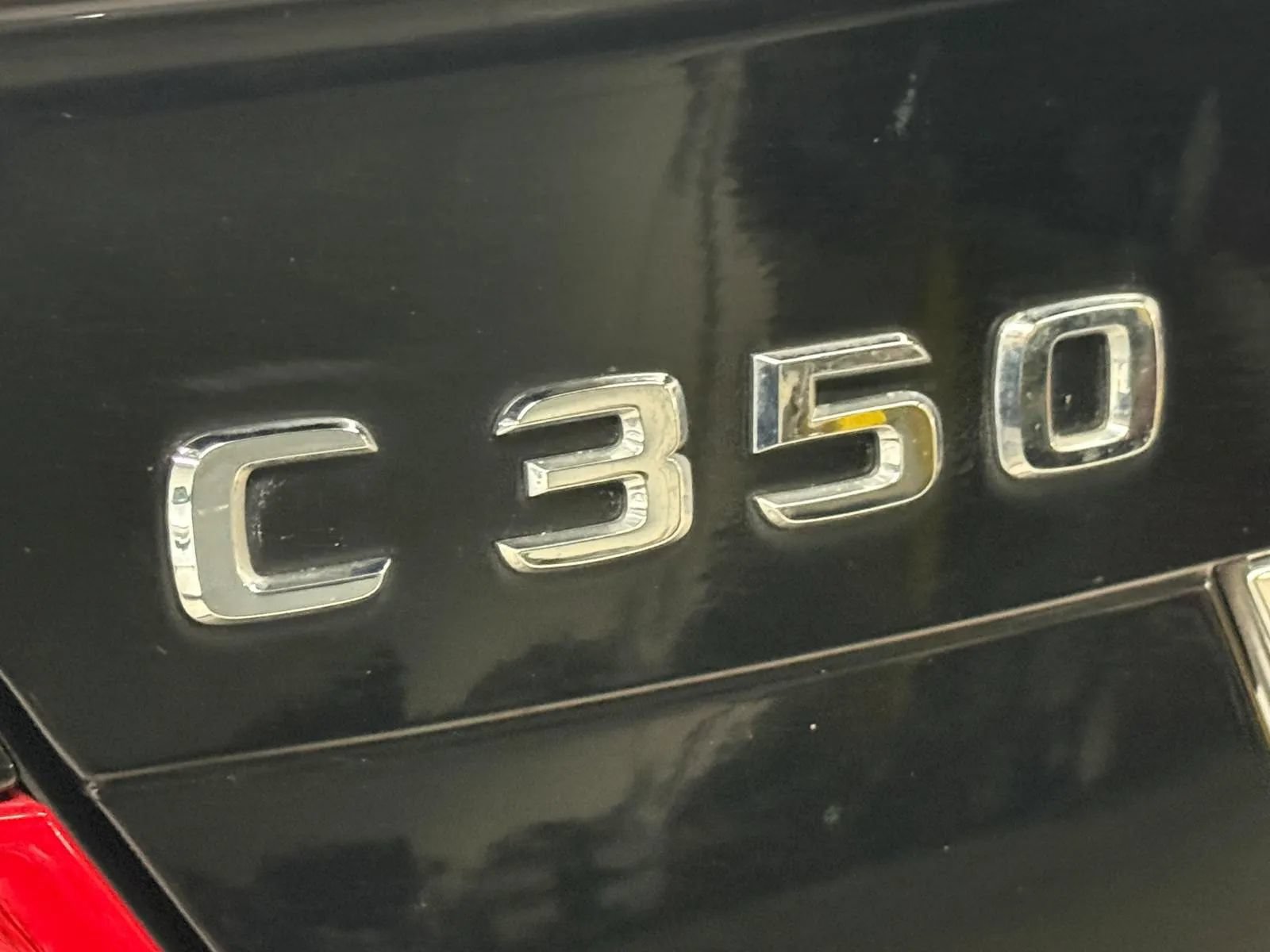Used 2011 Mercedes-Benz C 350 Sport image 32