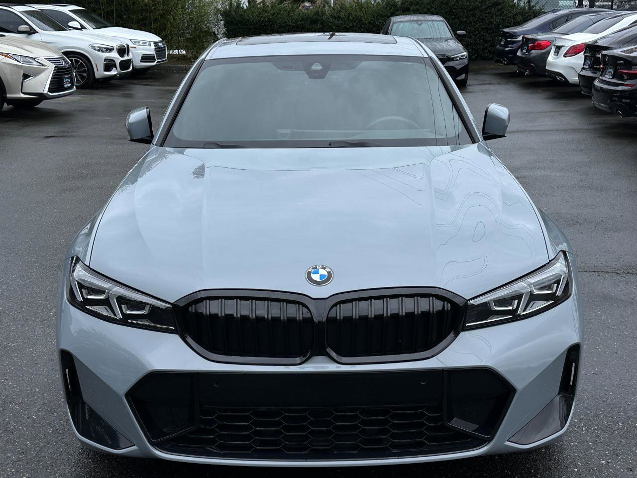Used 2024 BMW 330i Sedan w/ M Sport Package RWD image 21