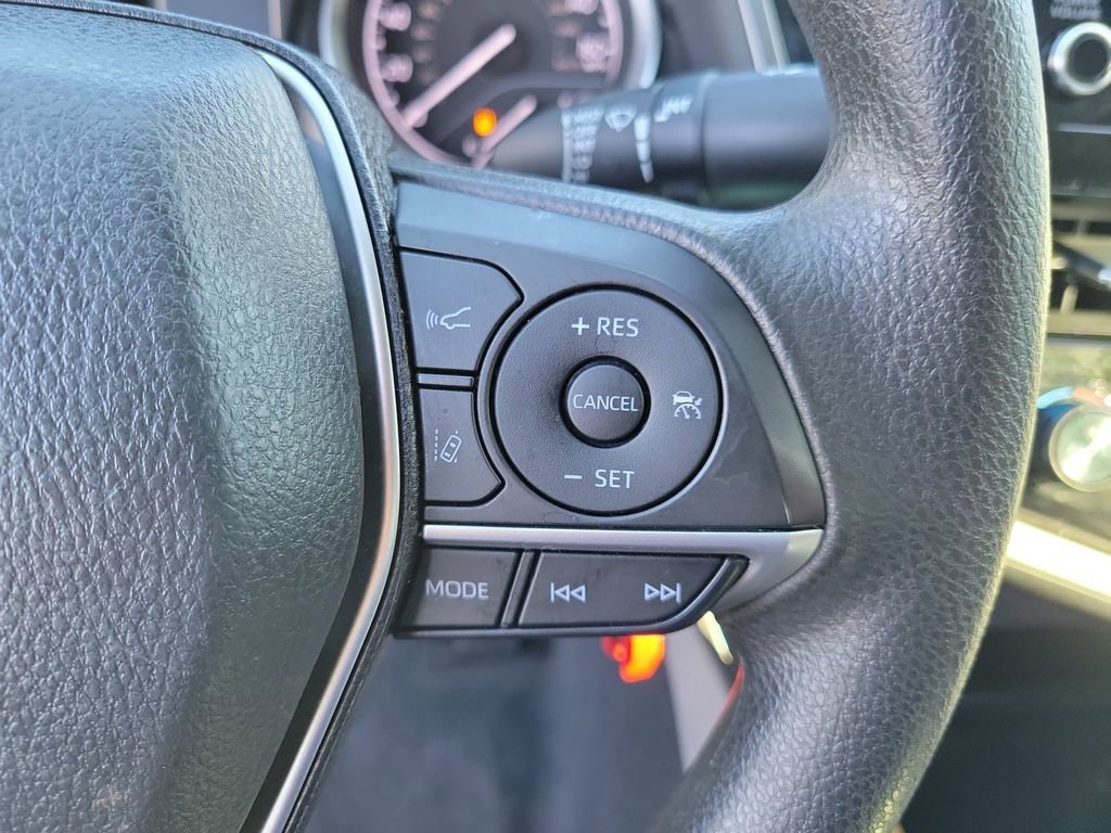 Used 2024 Toyota Camry LE FWD image 27