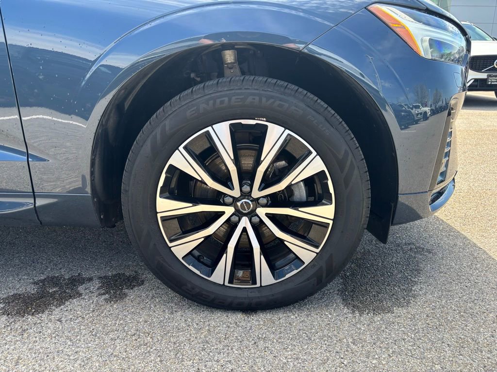 Used 2024 Volvo XC60 B5 Core w/ Climate Package AWD/4WD image 31