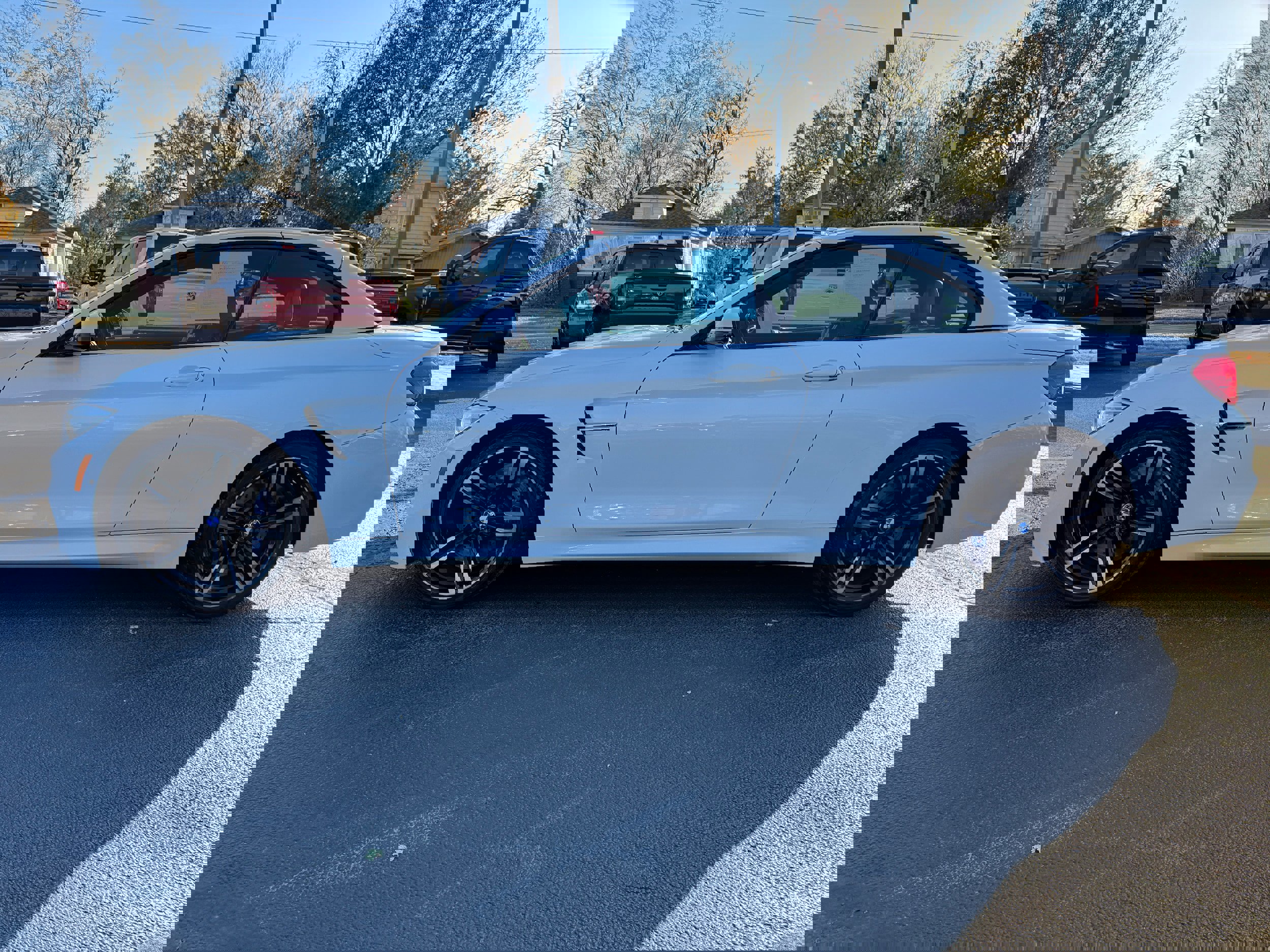 Used 2015 BMW M4 Convertible image 4