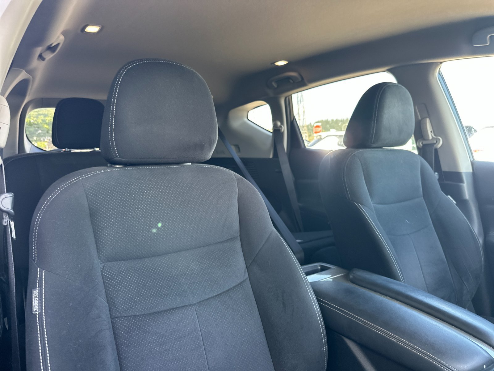 Used 2018 Nissan Murano SV AWD/4WD image 17