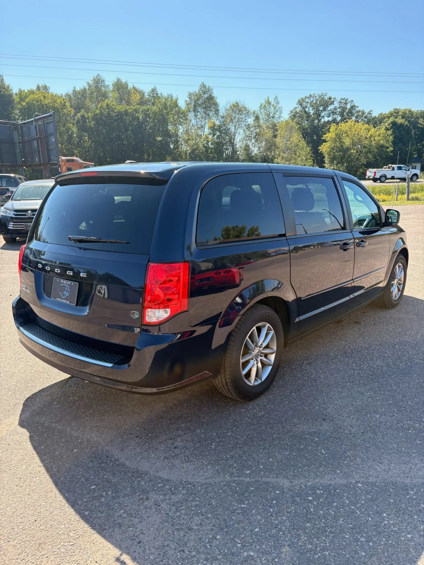 Used 2016 Dodge Grand Caravan SE FWD image 5