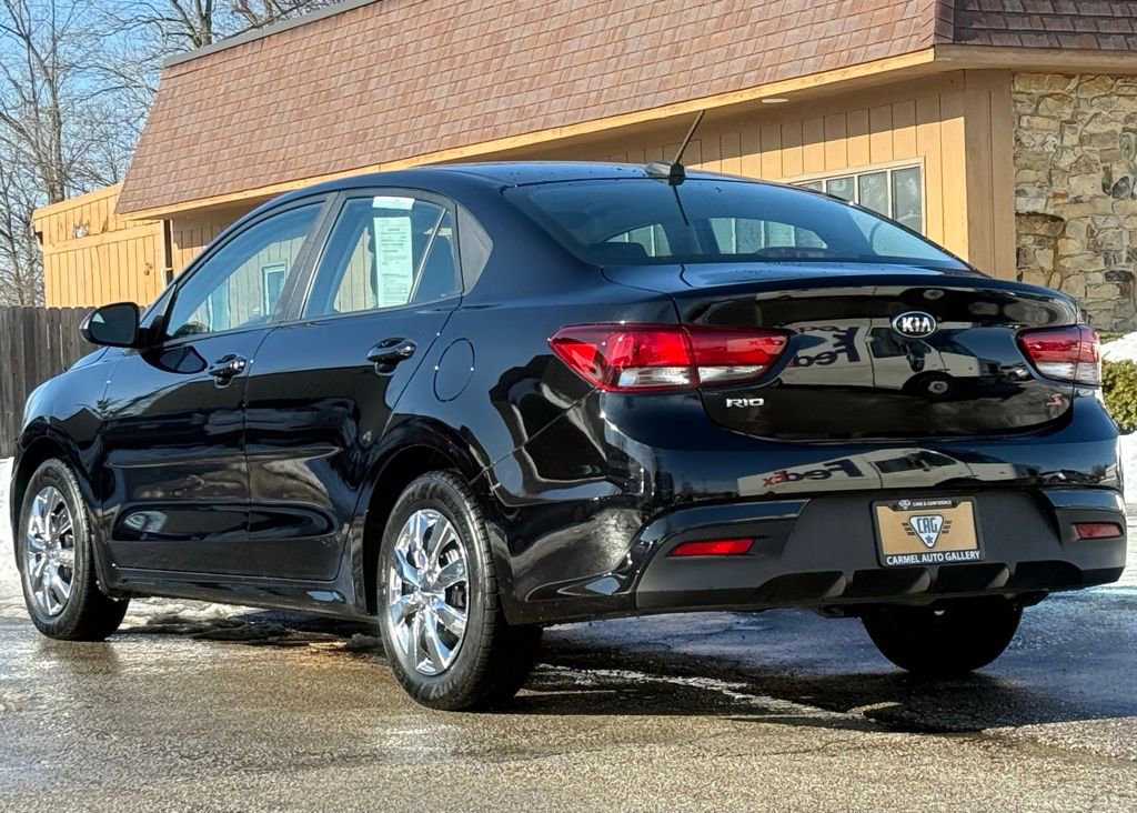 Used 2018 Kia Rio S image 3