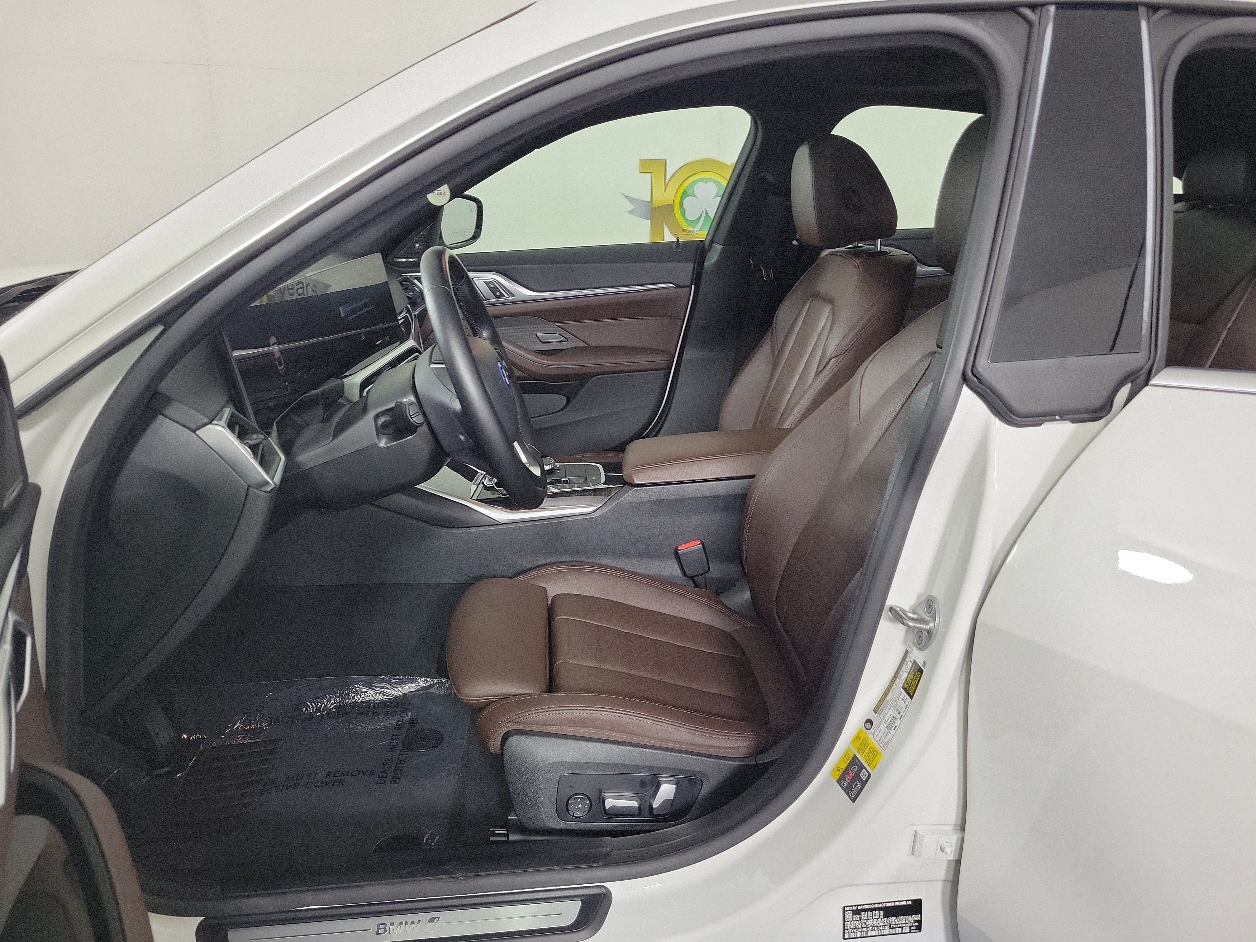 Certified 2023 BMW i4 eDrive35 w/ Premium Package RWD image 9