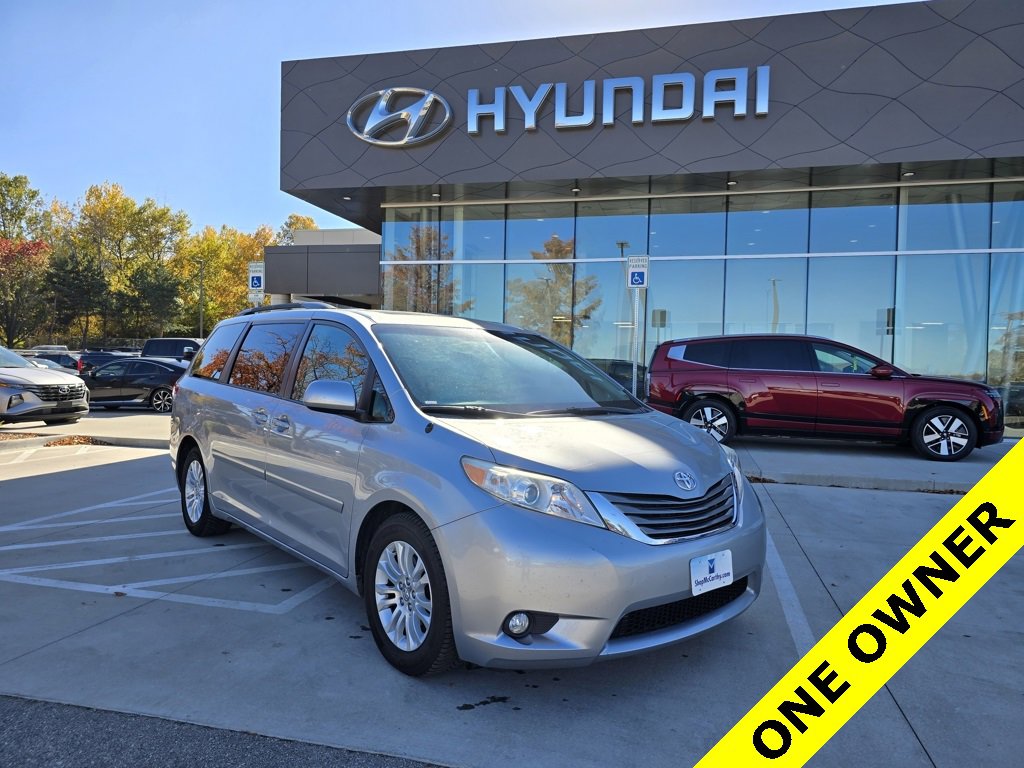 Used 2012 Toyota Sienna XLE