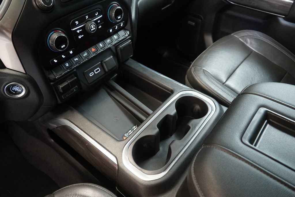Used 2020 Chevrolet Silverado 2500 LTZ AWD/4WD image 16
