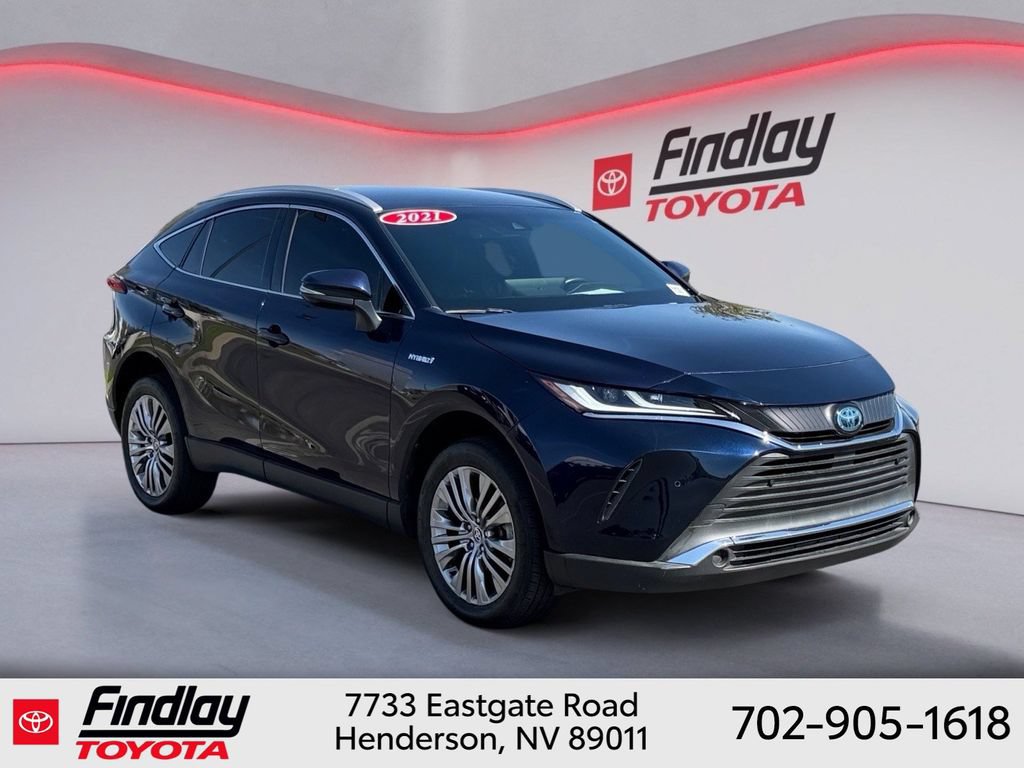Certified 2021 Toyota Venza XLE w/ Softex Package AWD/4WD image 4