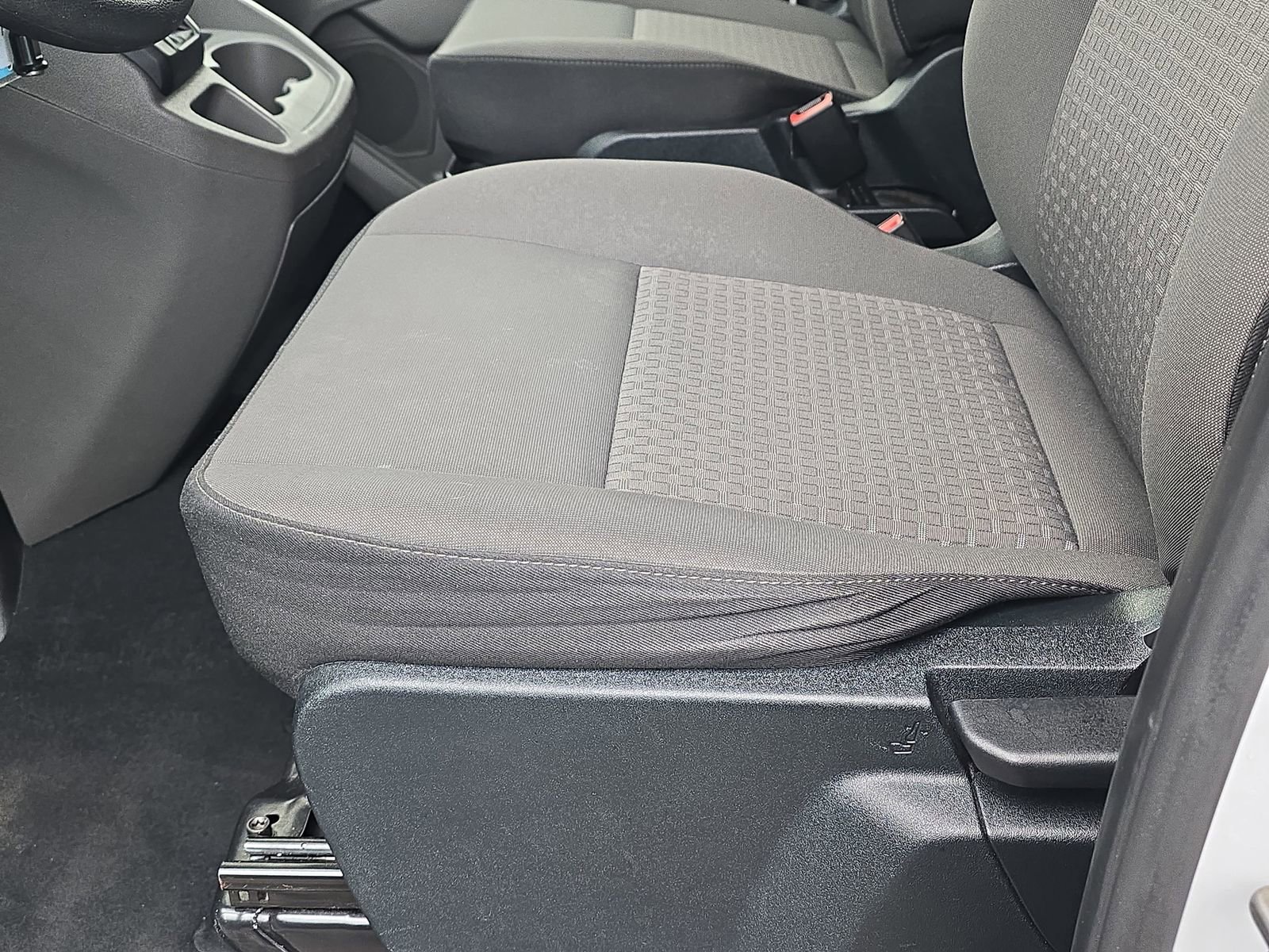 Used 2023 Ford Transit 350 XLT image 29