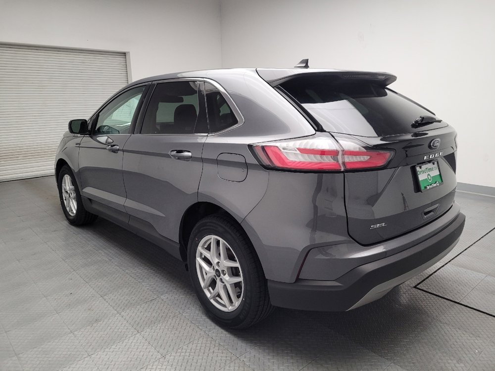 Used 2024 Ford Edge SEL image 5