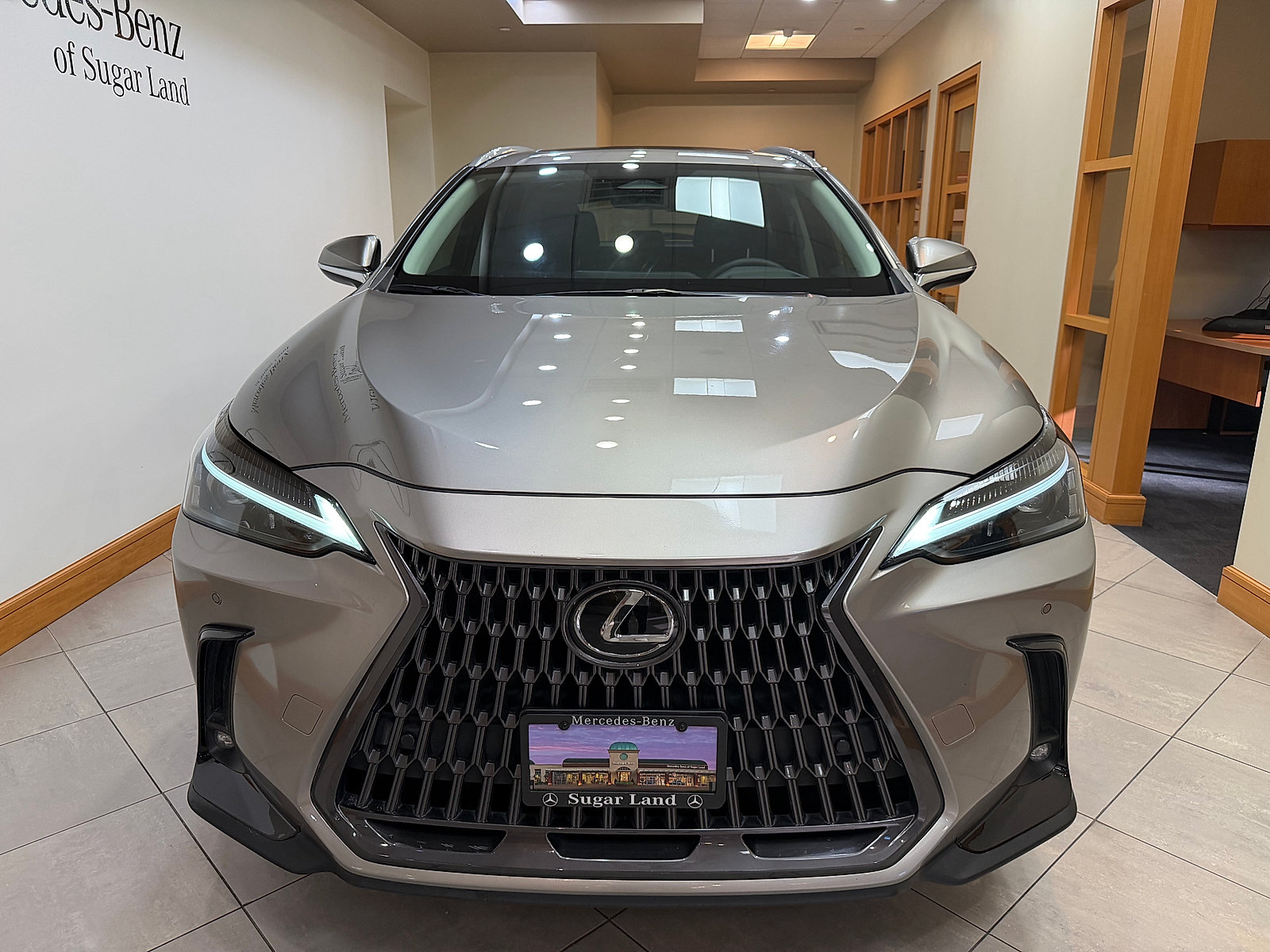 Used 2024 Lexus NX 350 AWD image 3