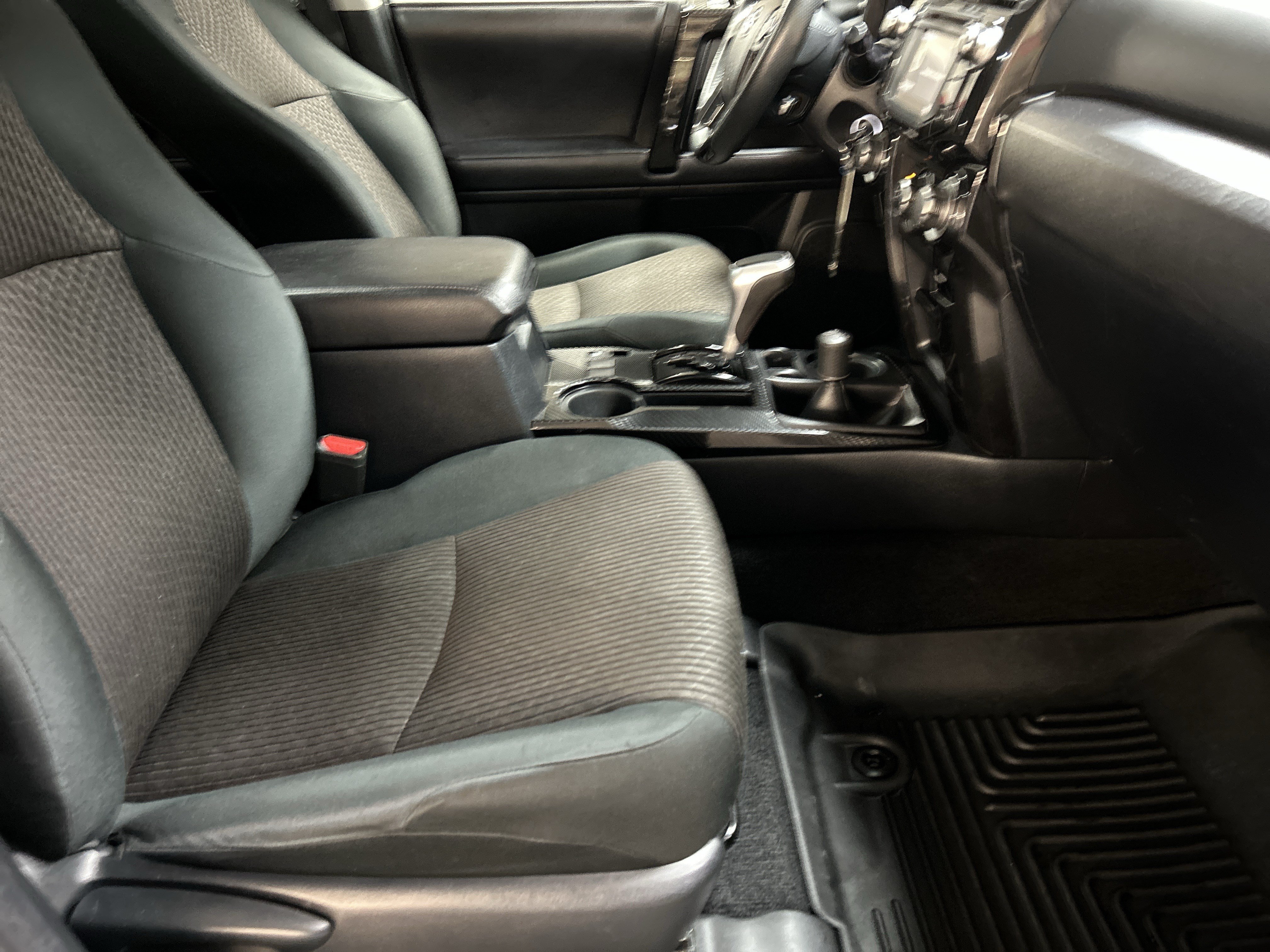 Used 2019 Toyota 4Runner TRD Off-Road AWD/4WD image 34