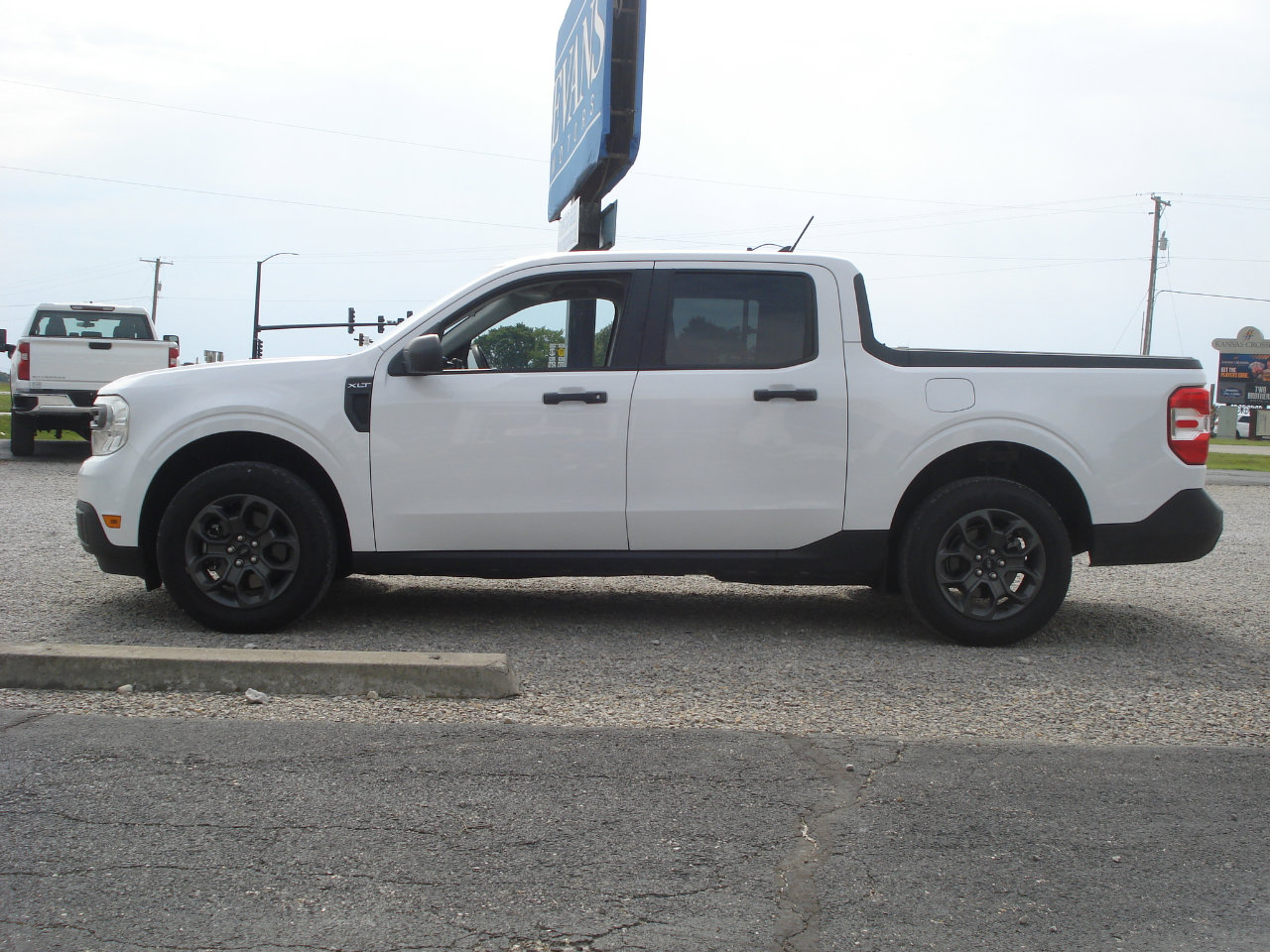 Used 2024 Ford Maverick XLT w/ Equipment Group 300A Standard image 5