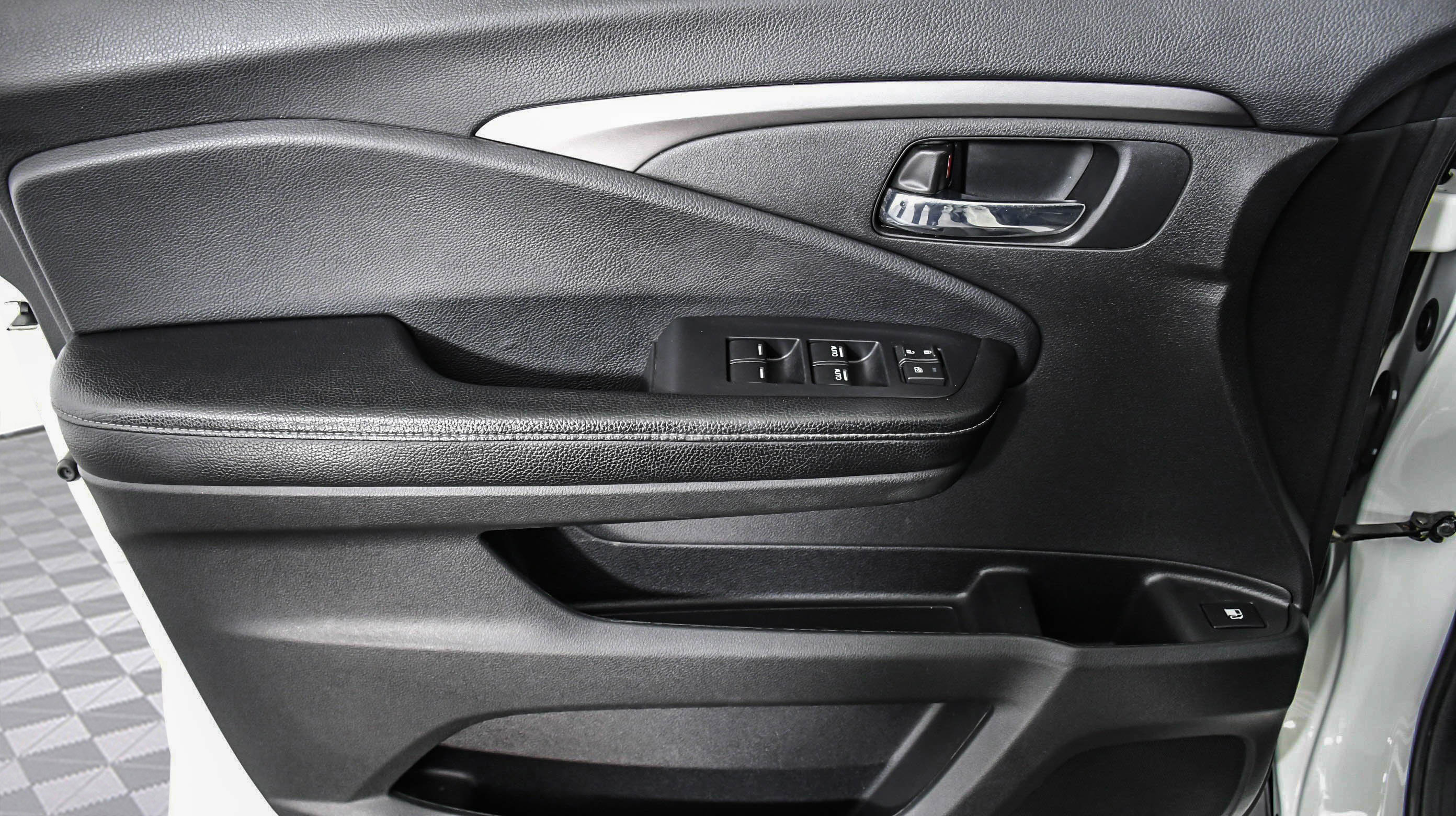 Used 2019 Honda Ridgeline Sport image 21