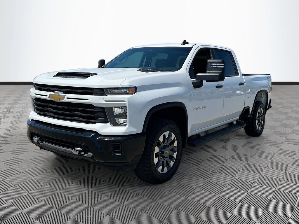 Used 2024 Chevrolet Silverado 2500 Custom w/ Custom Value Package AWD/4WD image 3