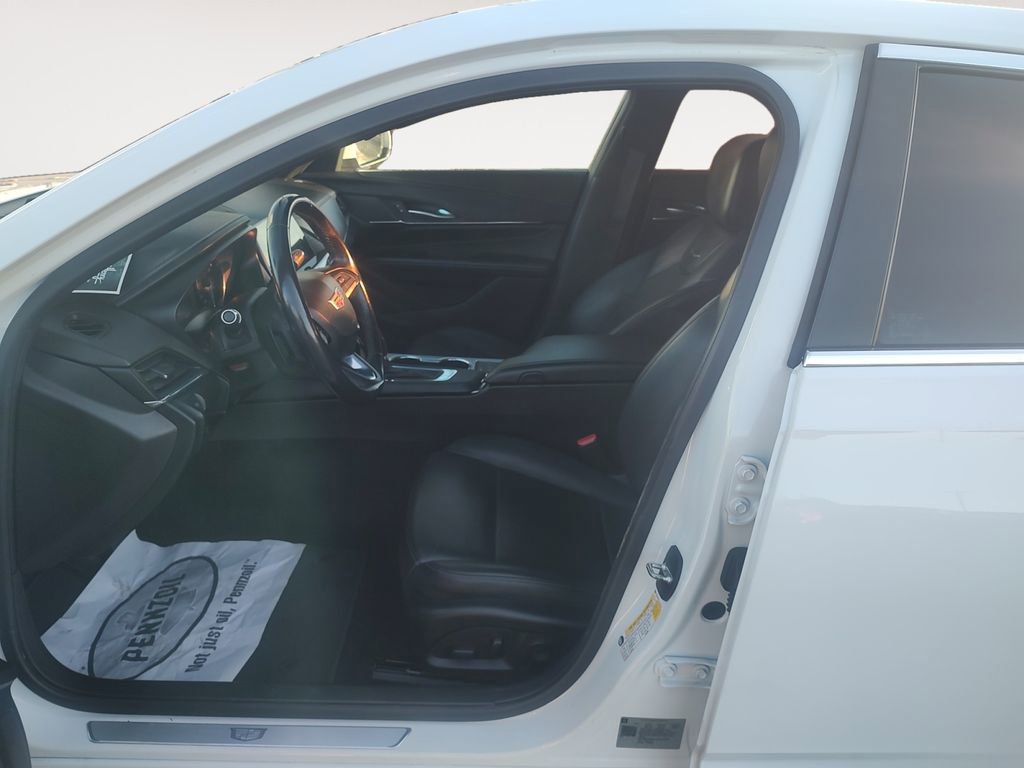 Used 2020 Cadillac CT4 Premium Luxury image 9