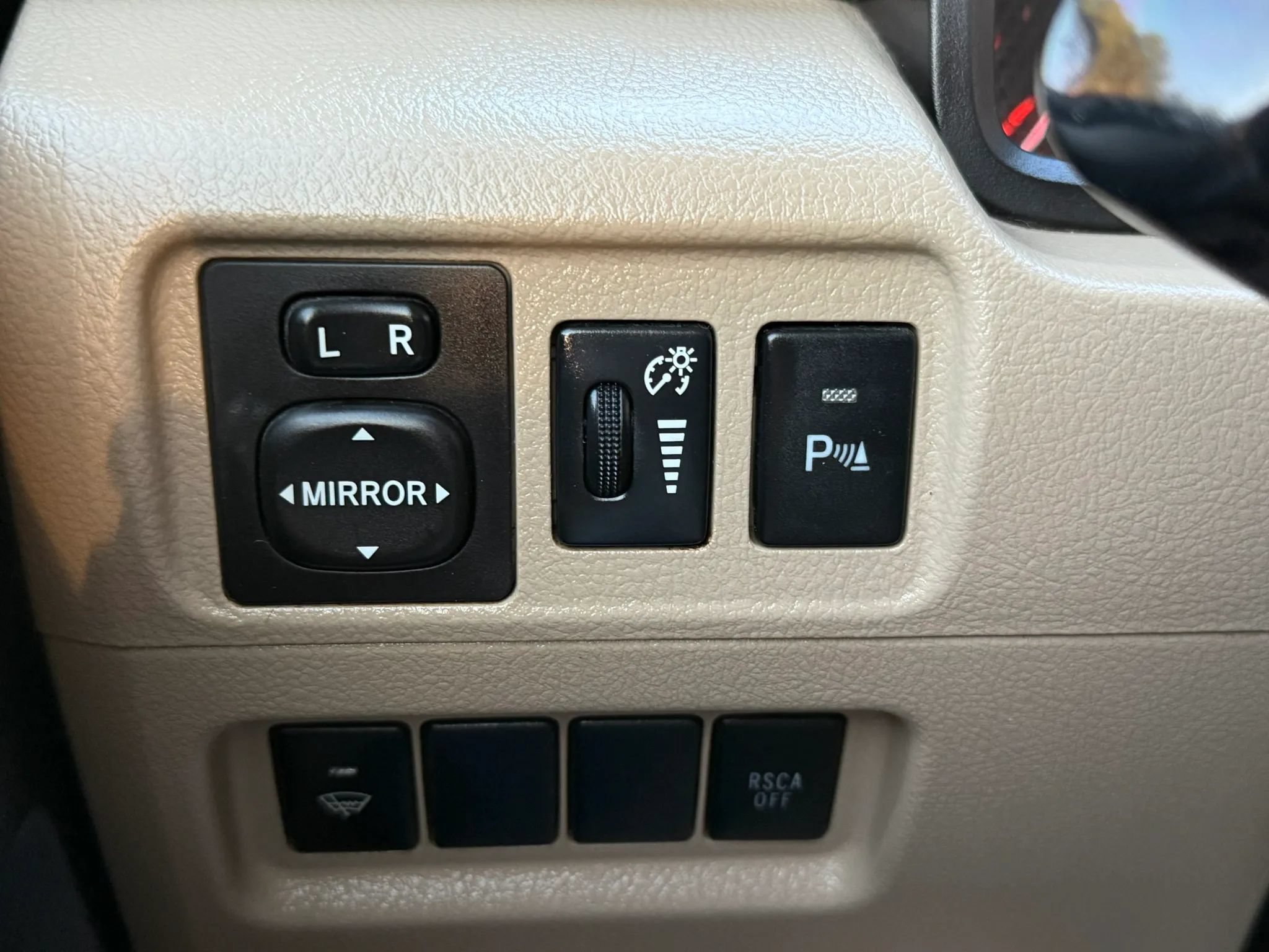 Used 2013 Toyota 4Runner SR5 RWD image 27