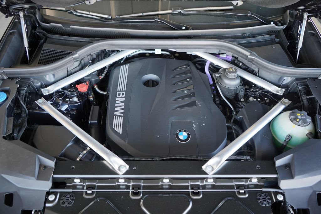 New 2026 BMW X5 xDrive40i w/ M Sport Package image 21