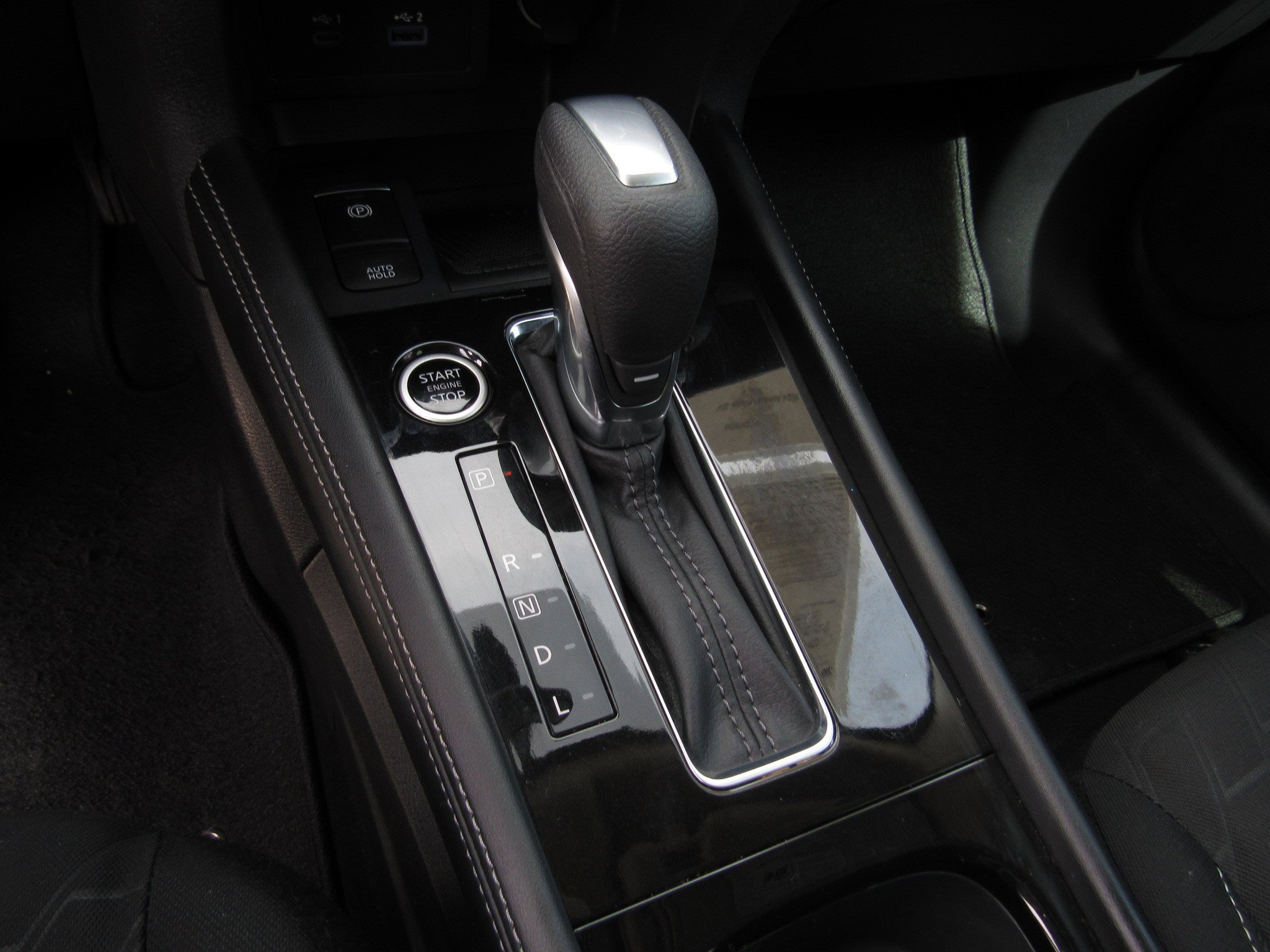 Used 2024 Nissan Kicks SV image 20