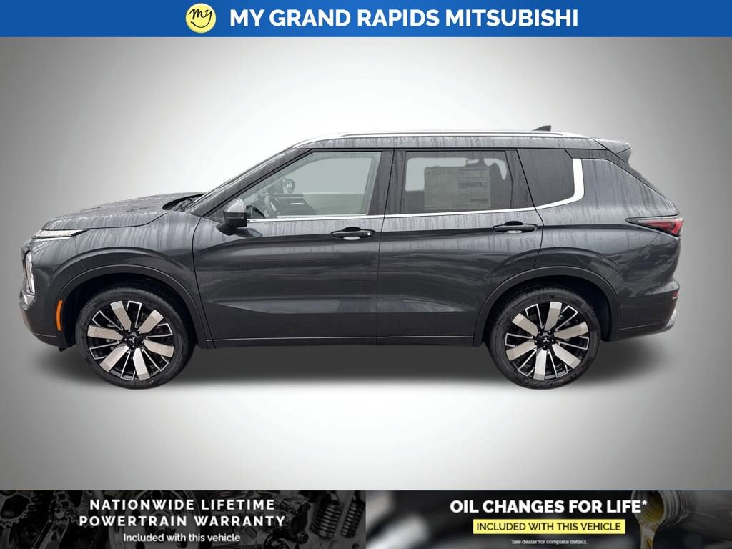 New 2026 Mitsubishi Outlander SEL video 4