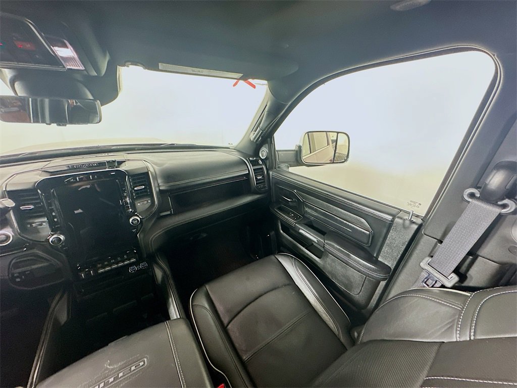 Used 2022 RAM 2500 Limited image 11