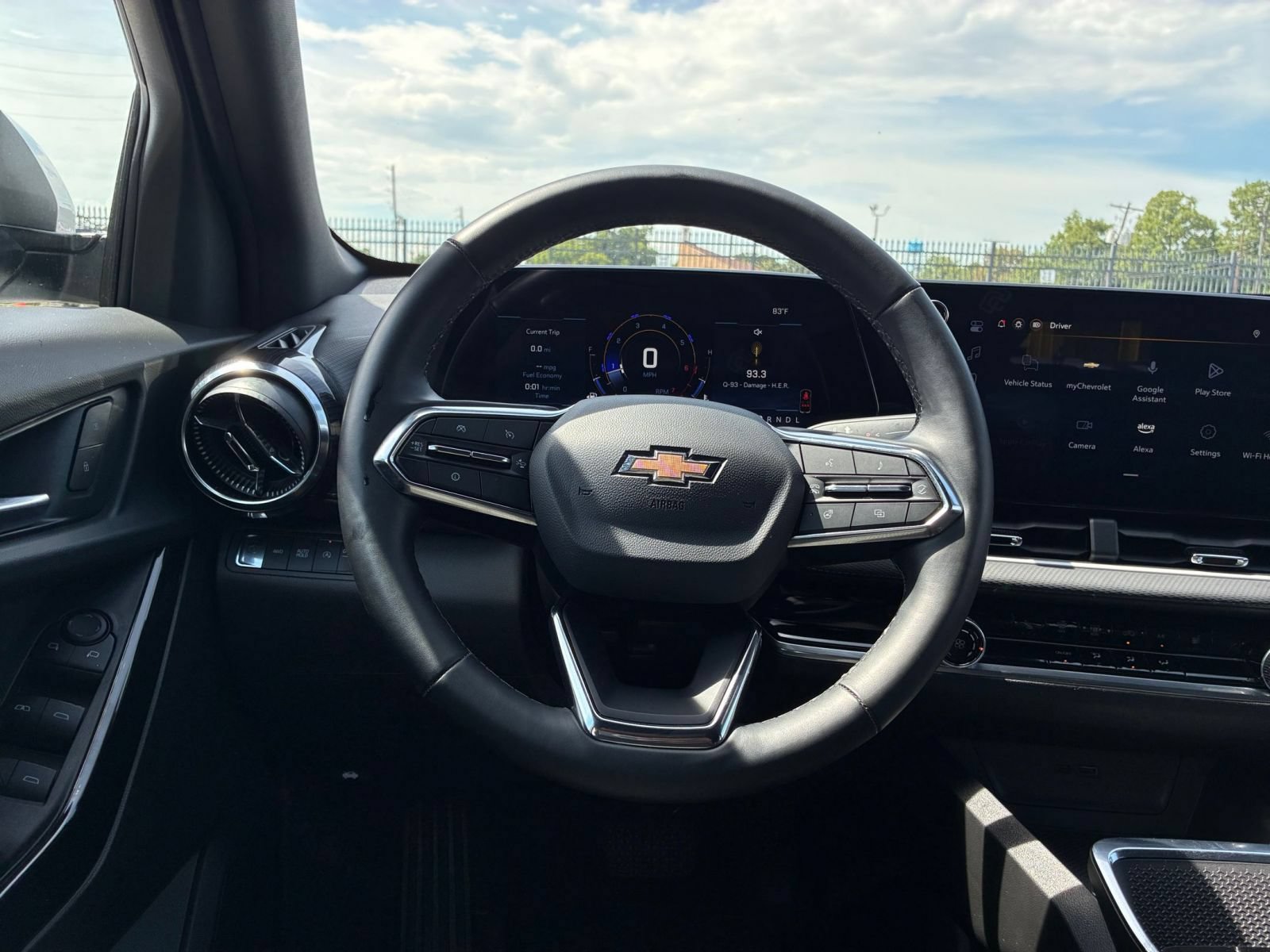 Used 2025 Chevrolet Equinox LT AWD/4WD image 31