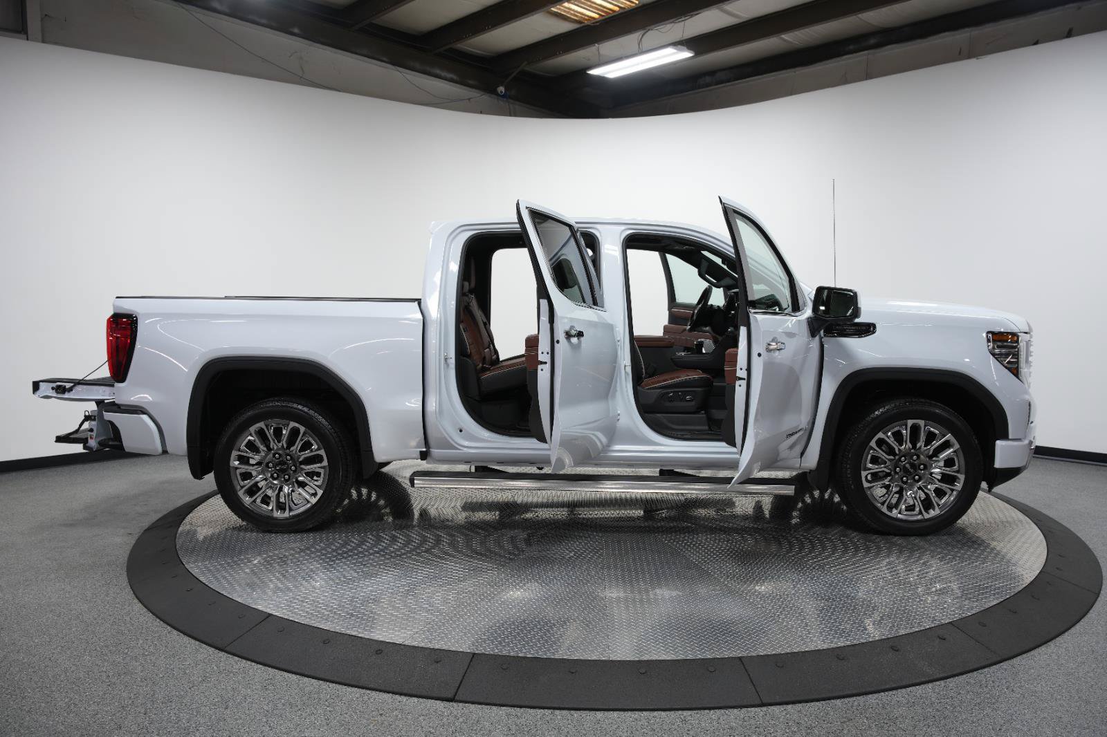 New 2026 GMC Sierra 1500 Denali Ultimate AWD/4WD image 12