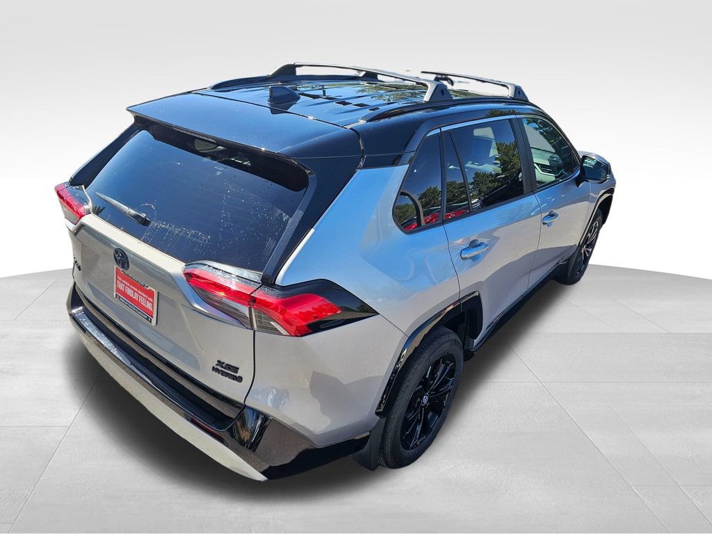 Used 2023 Toyota RAV4 XSE AWD/4WD image 13