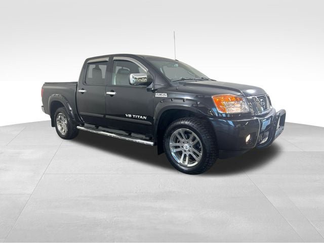Used 2015 Nissan Titan SL w/ SL Heavy Metal Package AWD/4WD image 9