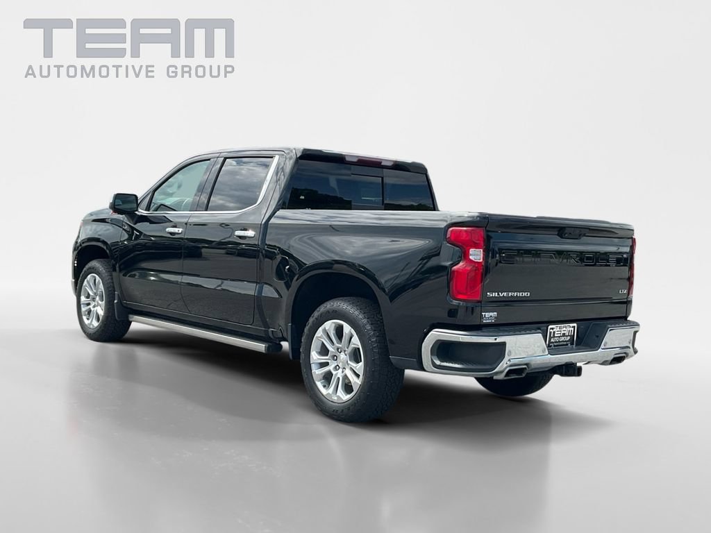 Used 2023 Chevrolet Silverado 1500 LTZ w/ LTZ Convenience Package II AWD/4WD image 5