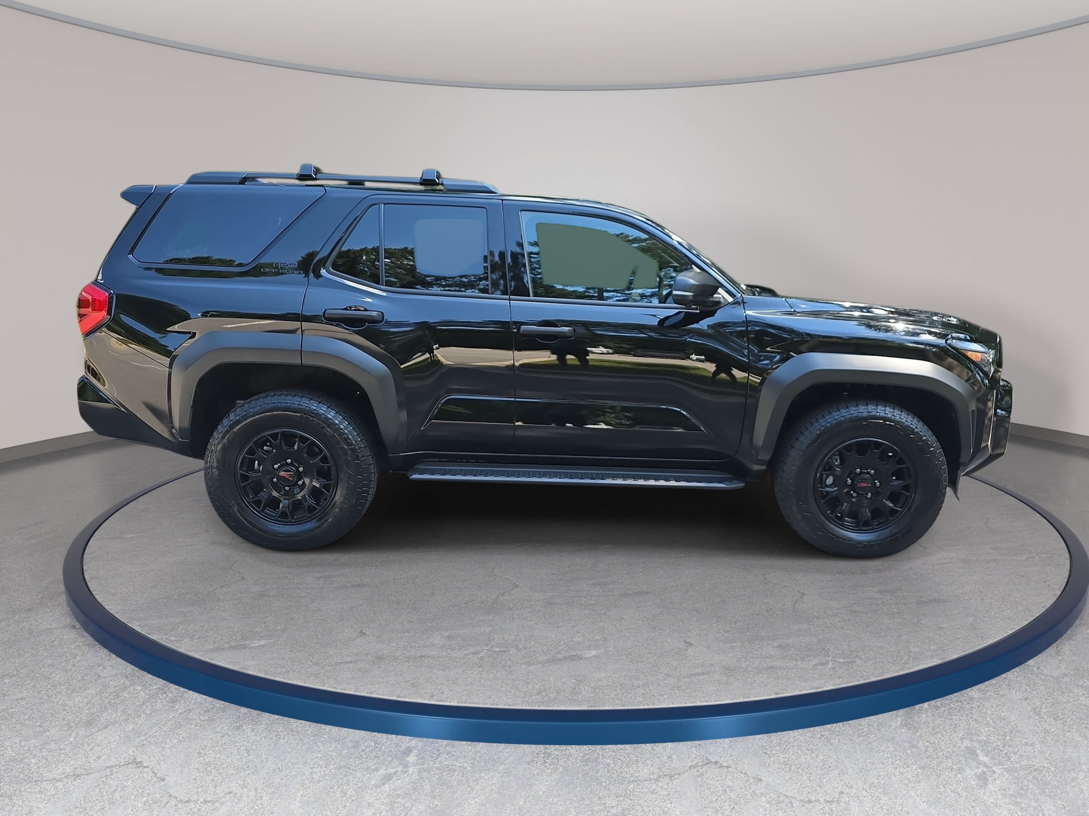 Used 2025 Toyota 4Runner TRD Off-Road Premium w/ Tow Technology Package AWD/4WD image 4
