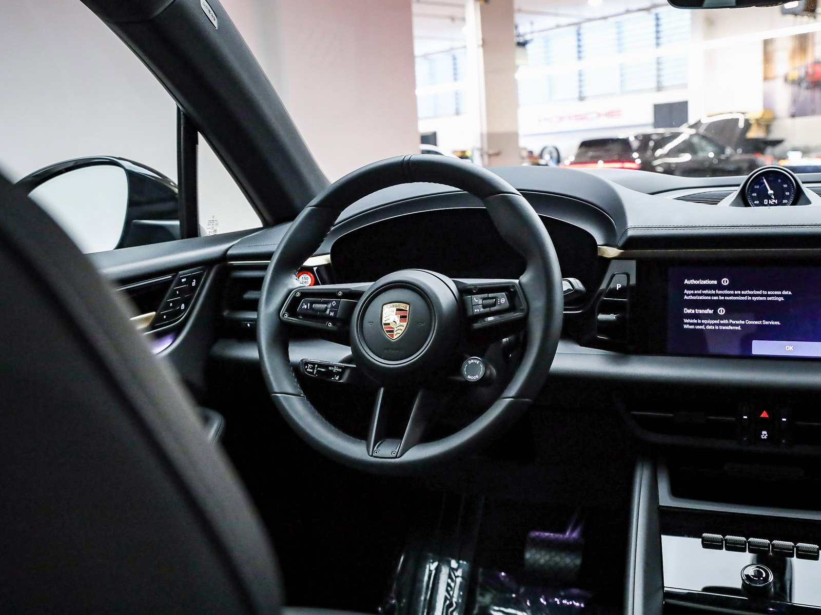 Used 2025 Porsche Macan Electric image 20