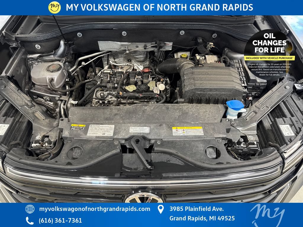 Used 2024 Volkswagen Atlas Cross Sport SE AWD/4WD image 27