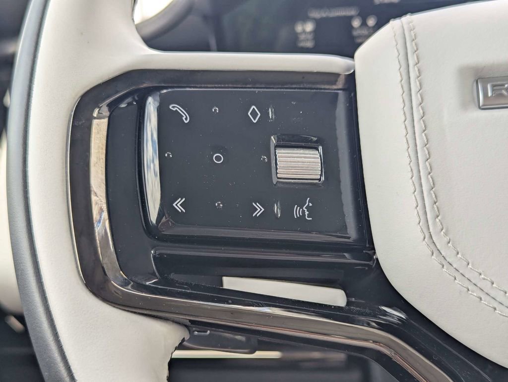 Used 2023 Land Rover Range Rover Sport Autobiography image 26